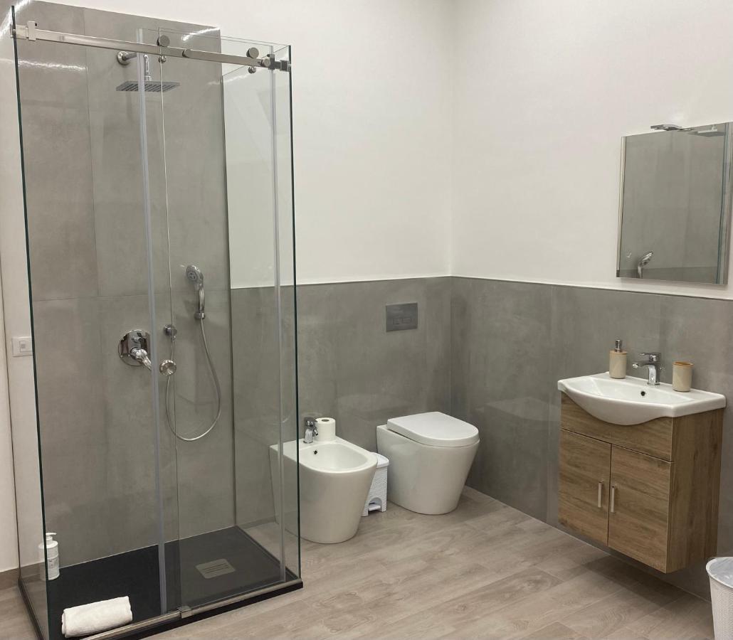 Locazione Breve Le Stanze Di Mandy Hotel Palermo Luaran gambar