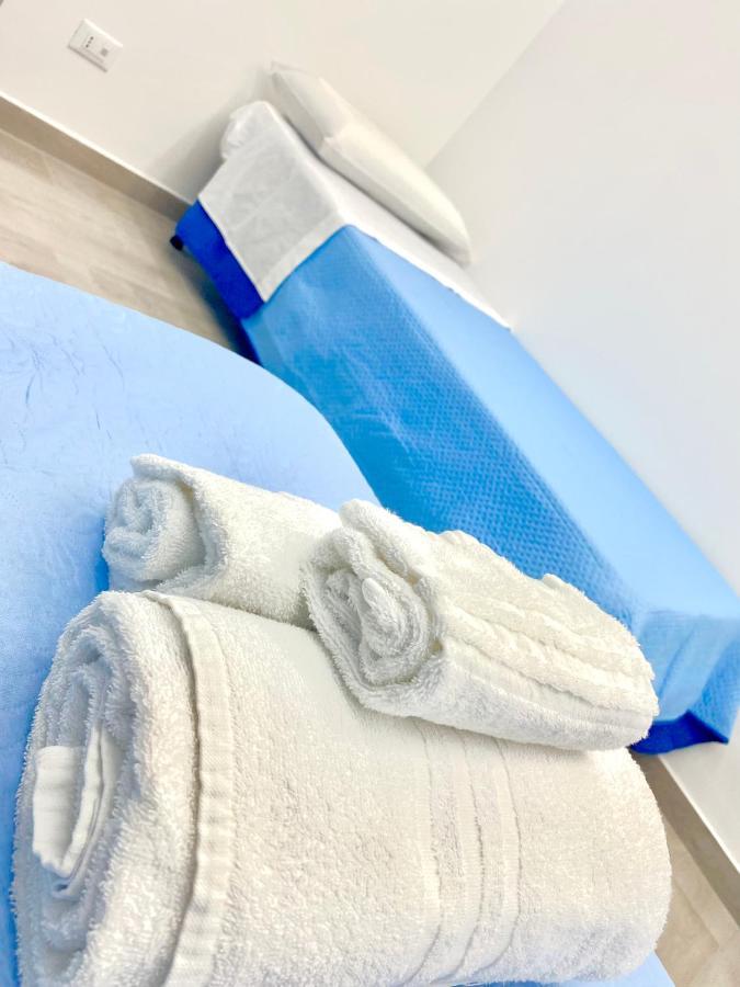 Locazione Breve Le Stanze Di Mandy Hotel Palermo Luaran gambar